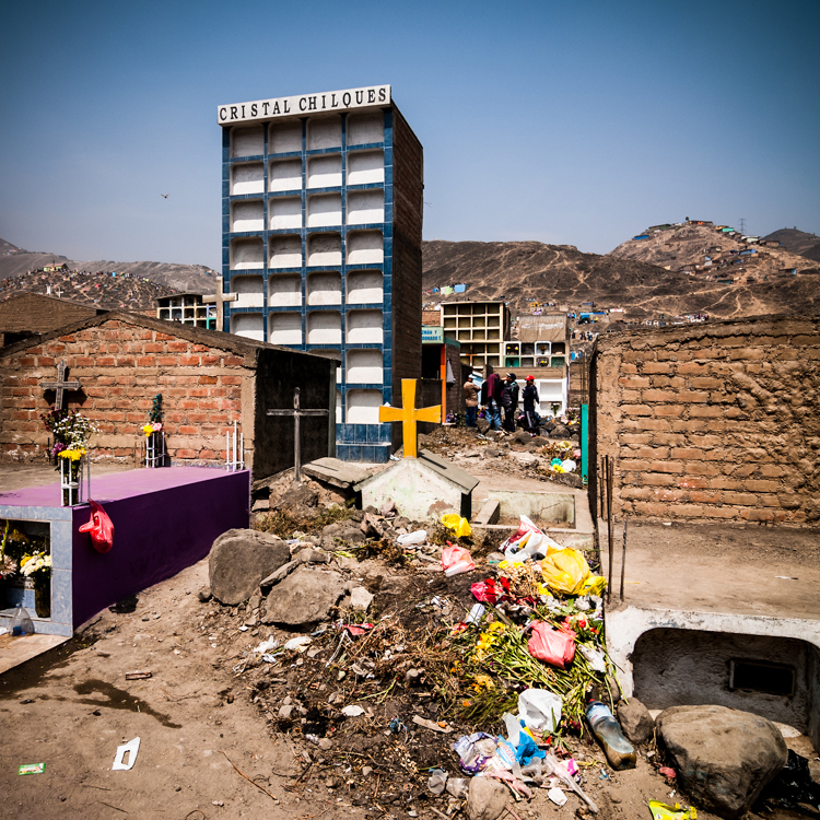 14  cementerio Lima Peru
