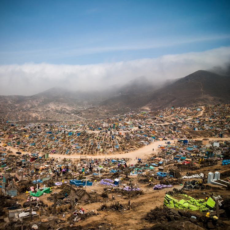 20  cementerio Lima Peru
