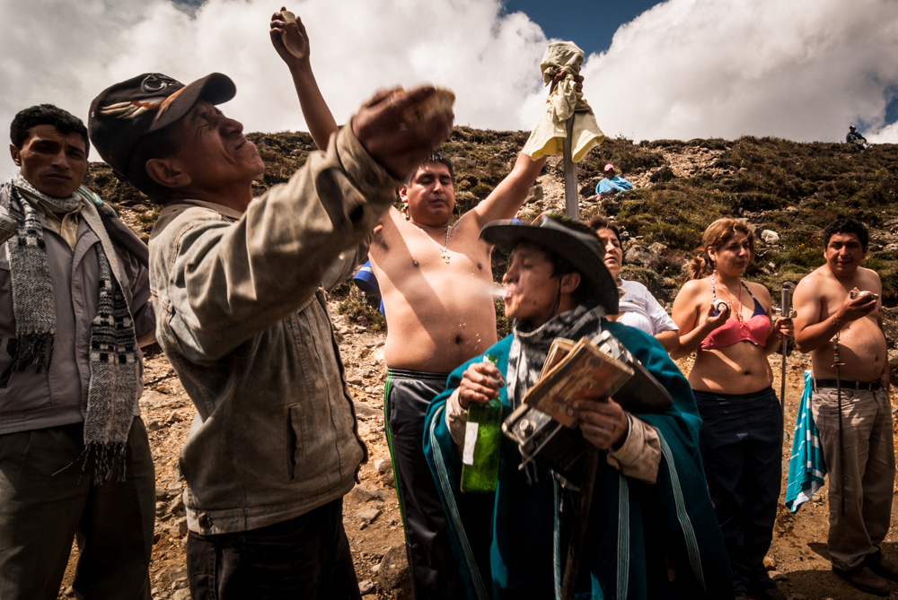 52  curanderos Huaringas